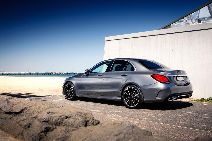  Mercedes-Benz C200 AMG Line (W205) 2018 года  (AU) (фото 15 из 40)